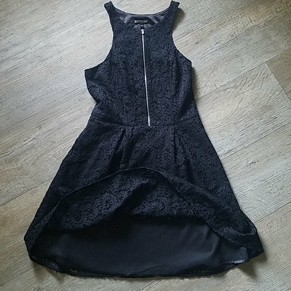 Princess Cut Dress With Pockets - Picture 3 of 5